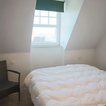 Coastal Duplex With Balcony * Nieuport