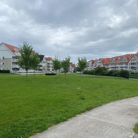Coastal Duplex With Balcony Nieuport