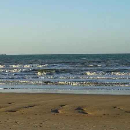 Coastal Duplex With Balcony Appartement Nieuport